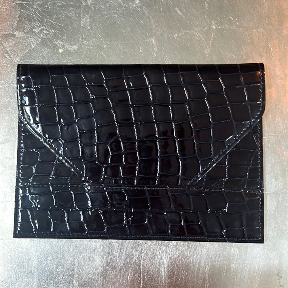 Raika black snakeskin photo envelope in gift box/accommodates 4” x 6” photos-NIB